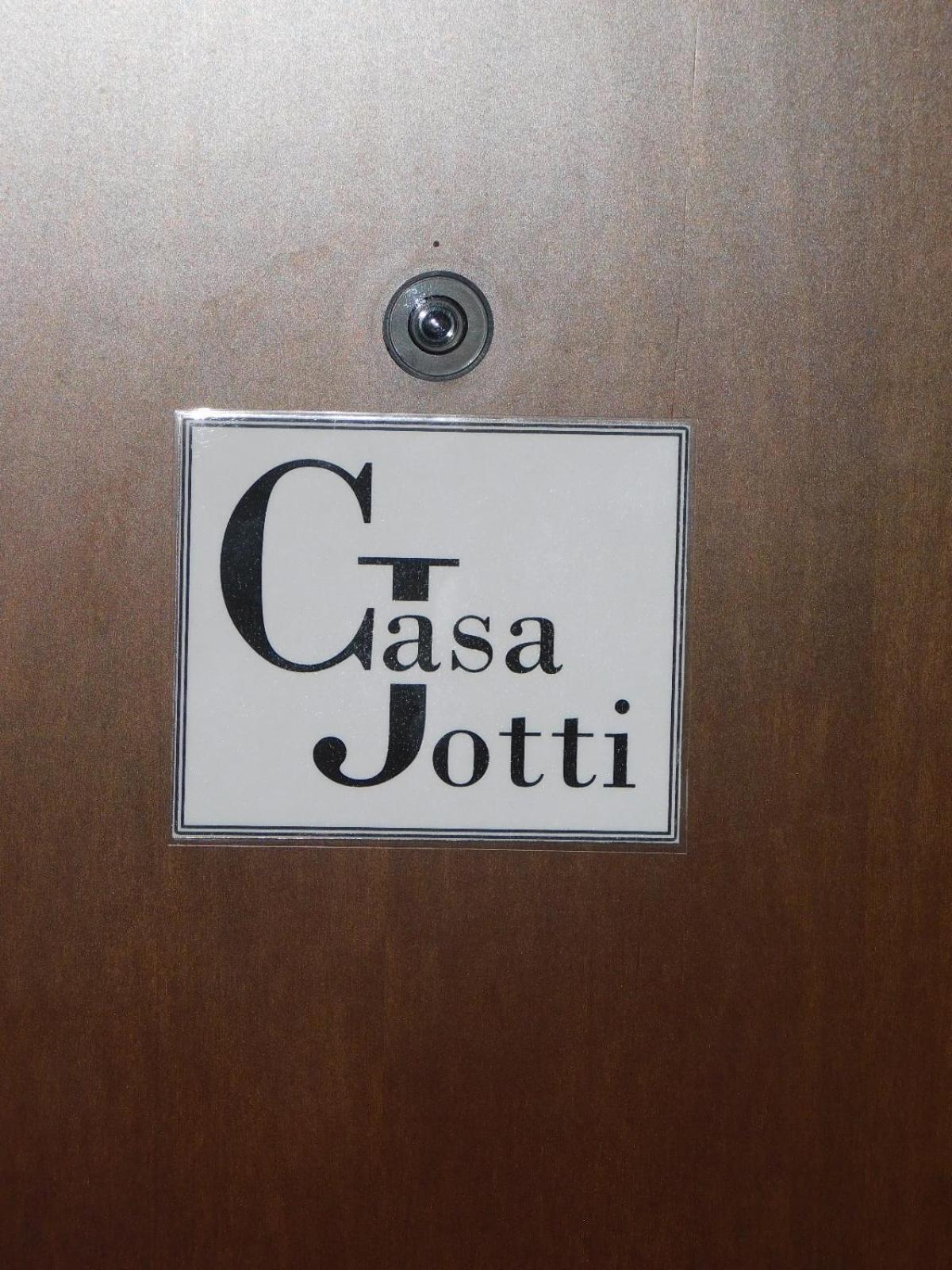 Casa Jotti Apartment Cardano Al Campo Ngoại thất bức ảnh